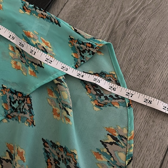 Annabelle Teal and Yellow Patterned Tank Top size small - Picture 7 of 7